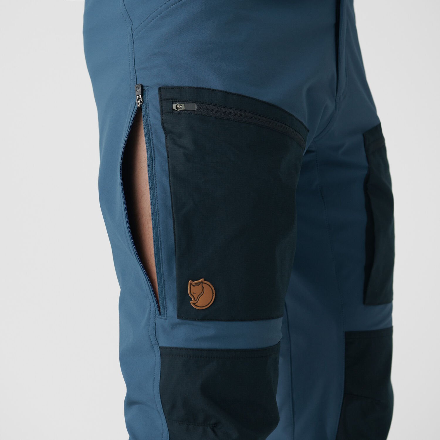 Keb_Agile_Trousers_M_86411-534-555_I_DETAIL_FJR Keb_Agile_Trousers_M_86411-534-555_I_DETAIL_FJR