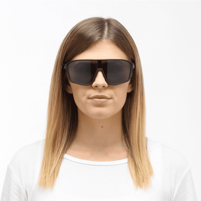 RBSE_portrait_web_daft-001_front_F_1000x800px