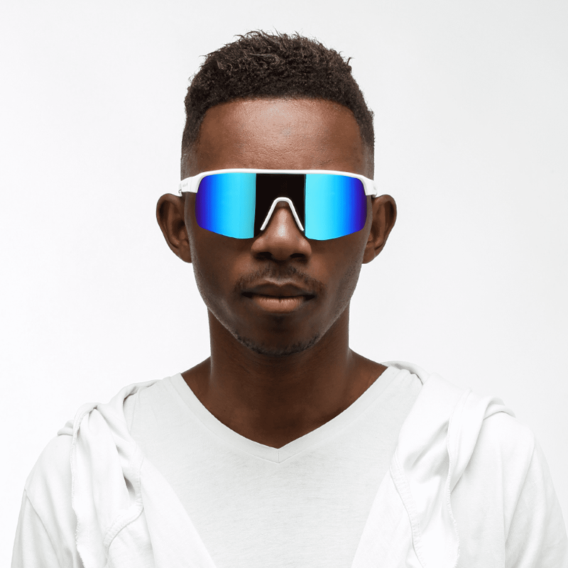 RBSE_portrait_web_dakota-002_front_M_1000x800px