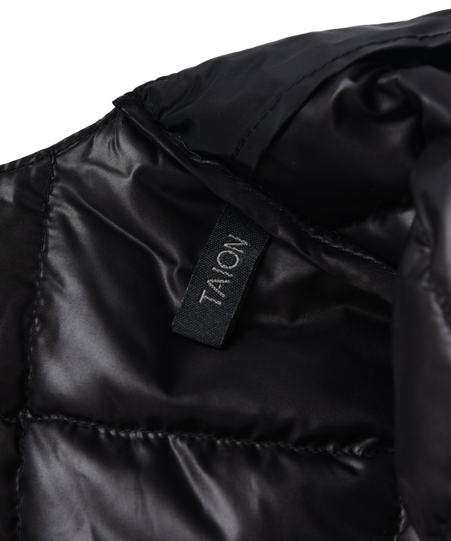TAION-001_NAME20SHOULDER.jpg